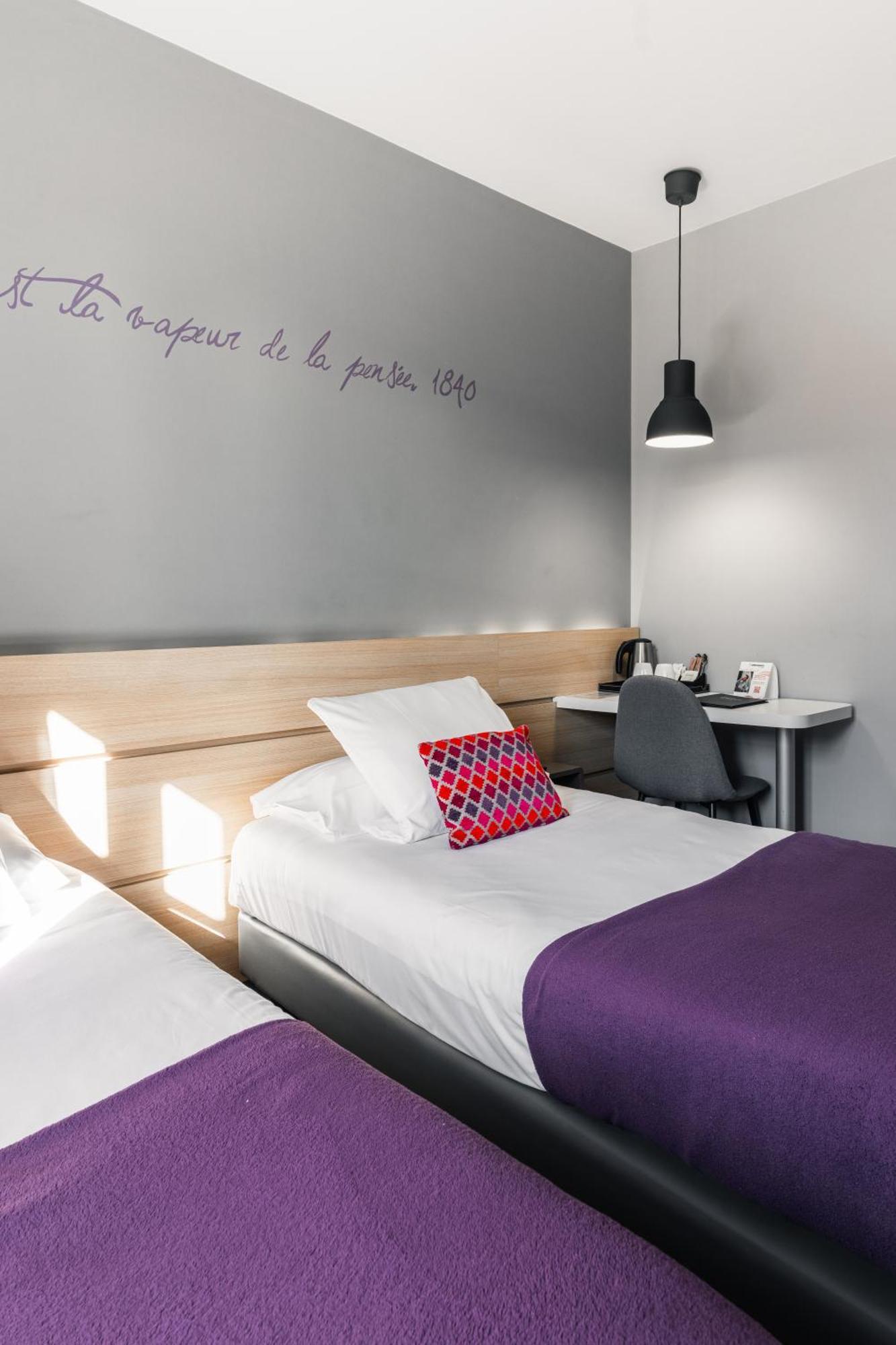 Hotel Du Chateau Dinan - Originals Boutique Room photo